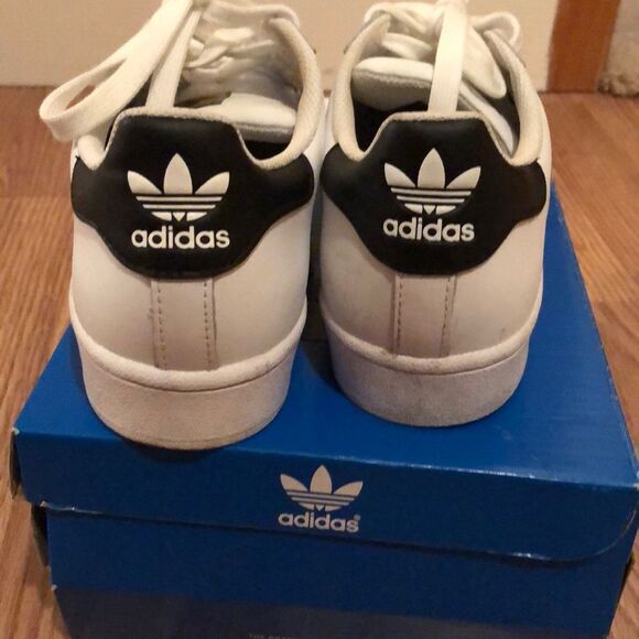 Adidas superstar classics - Picture 2 of 6